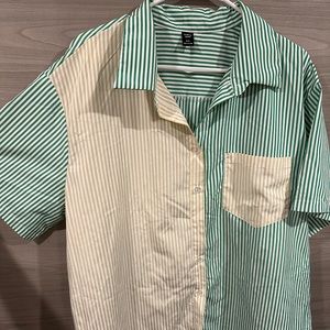 Green & Tan Stripped Button Down 💚